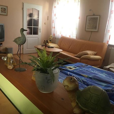 U Evy Jarosove Desná Exterior foto